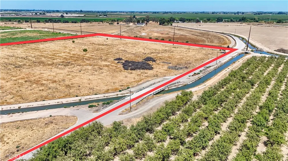 1777 Bird Livingston, CA 95334
