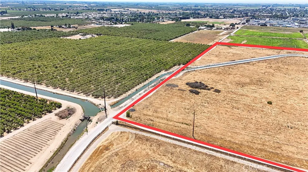 1777 Bird Livingston, CA 95334