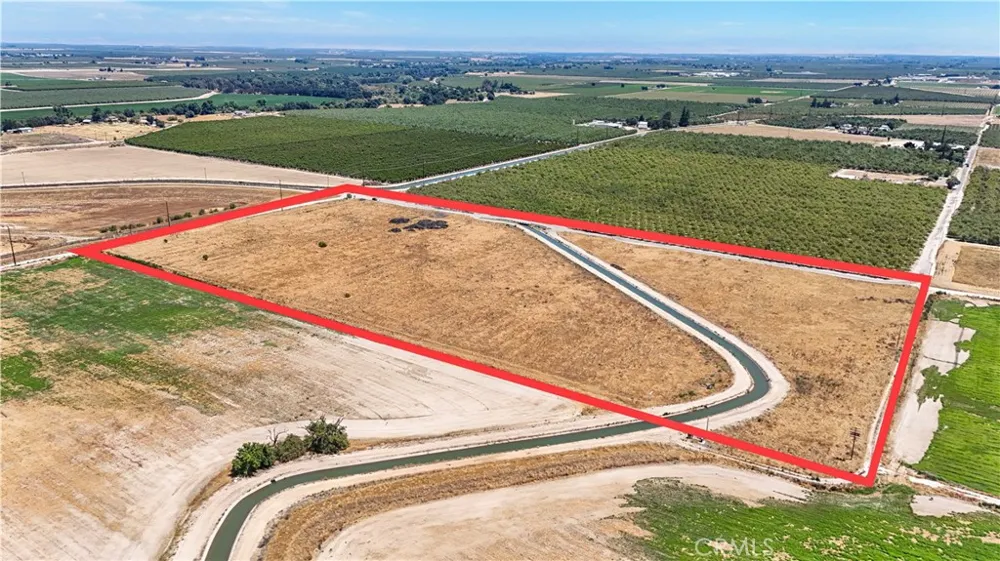 1777 Bird Livingston, CA 95334