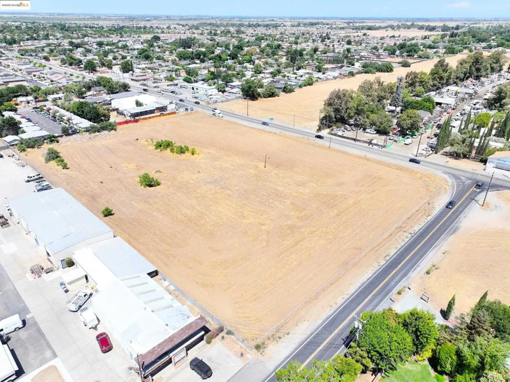 Almond Ave Oakley, CA 94561