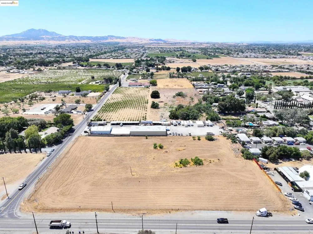 Almond Ave Oakley, CA 94561