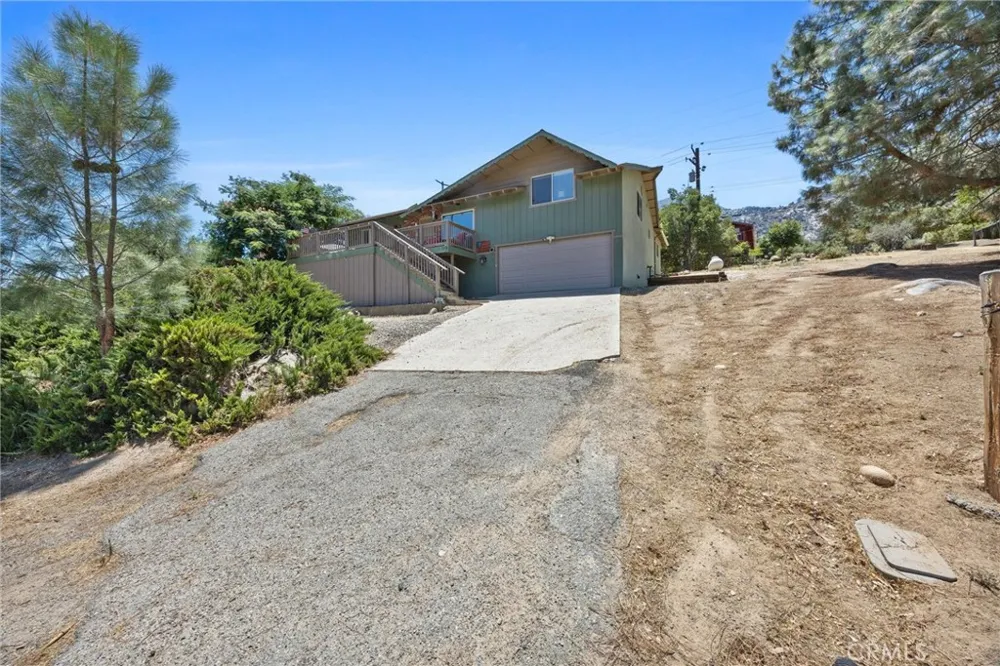 119 Pine Drive Kernville, CA 93238