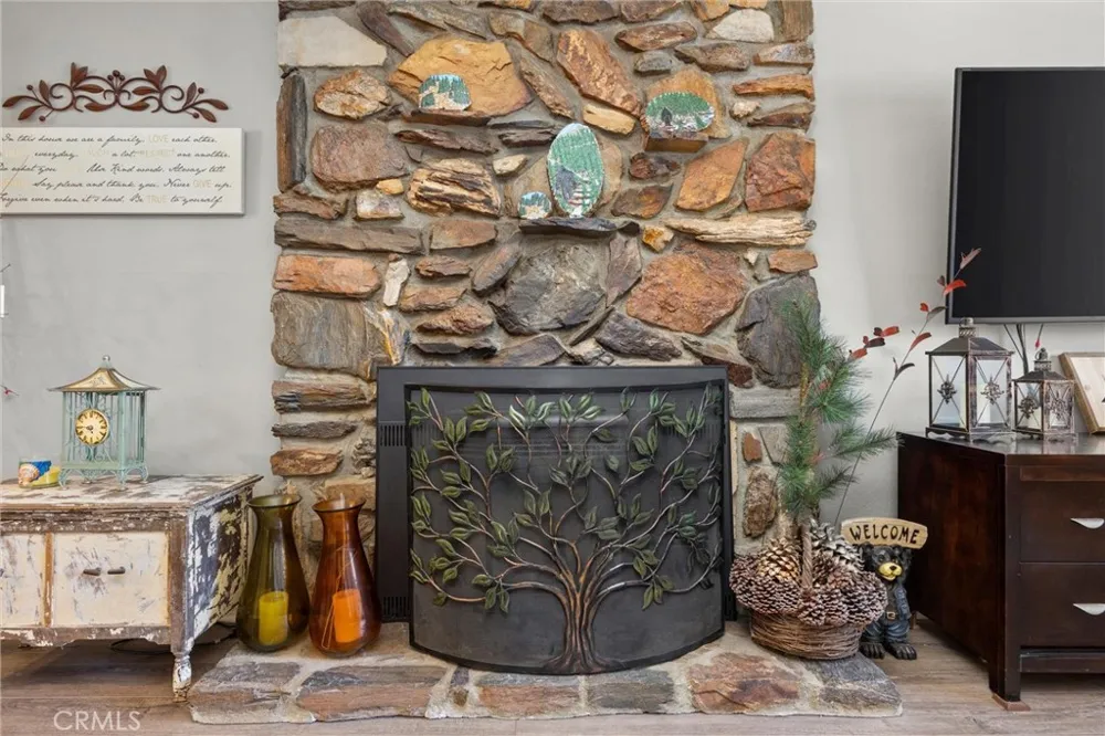 119 Pine Drive Kernville, CA 93238