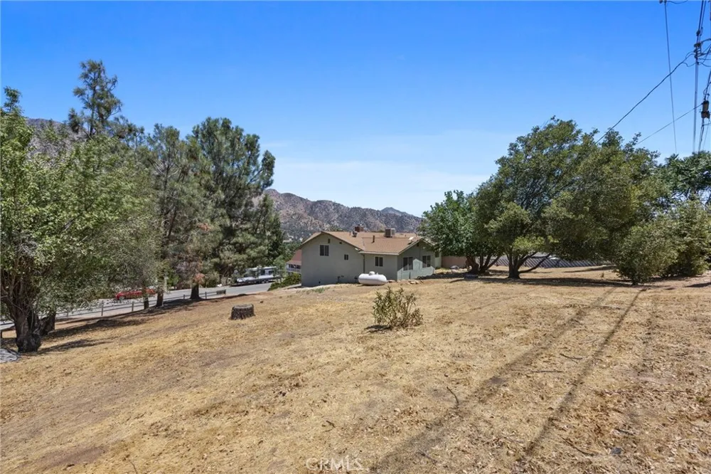 119 Pine Drive Kernville, CA 93238