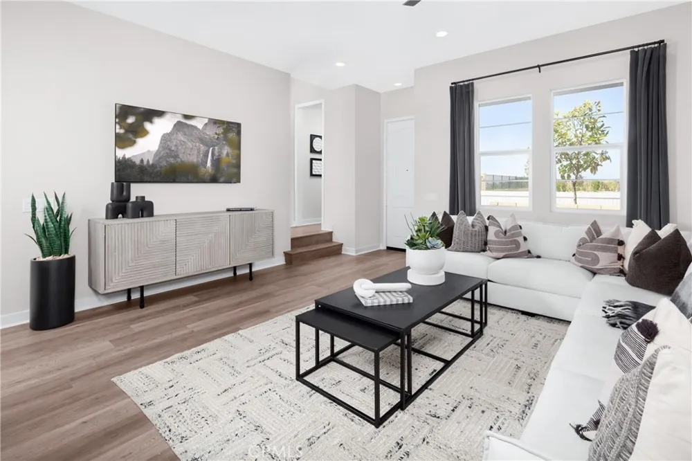 226 Roma Court Walnut, CA 91789