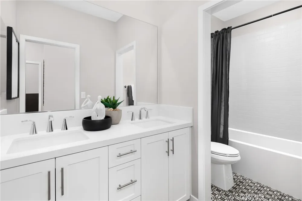 226 Roma Court Walnut, CA 91789