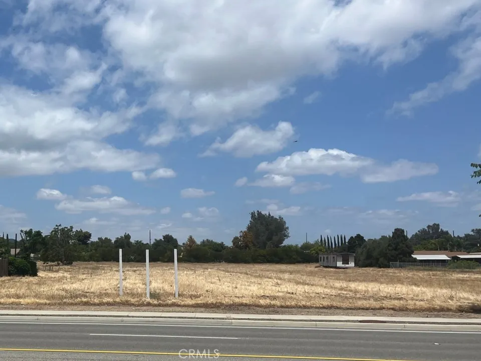 24264 Washington Avenue Murrieta, CA 92562