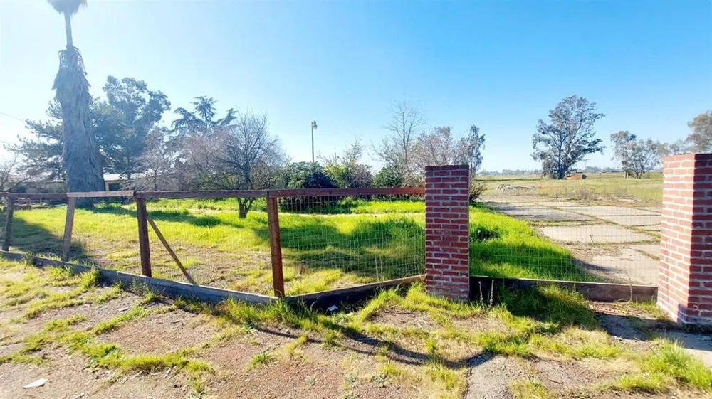 7304 Hedge Avenue Sacramento, CA 95829