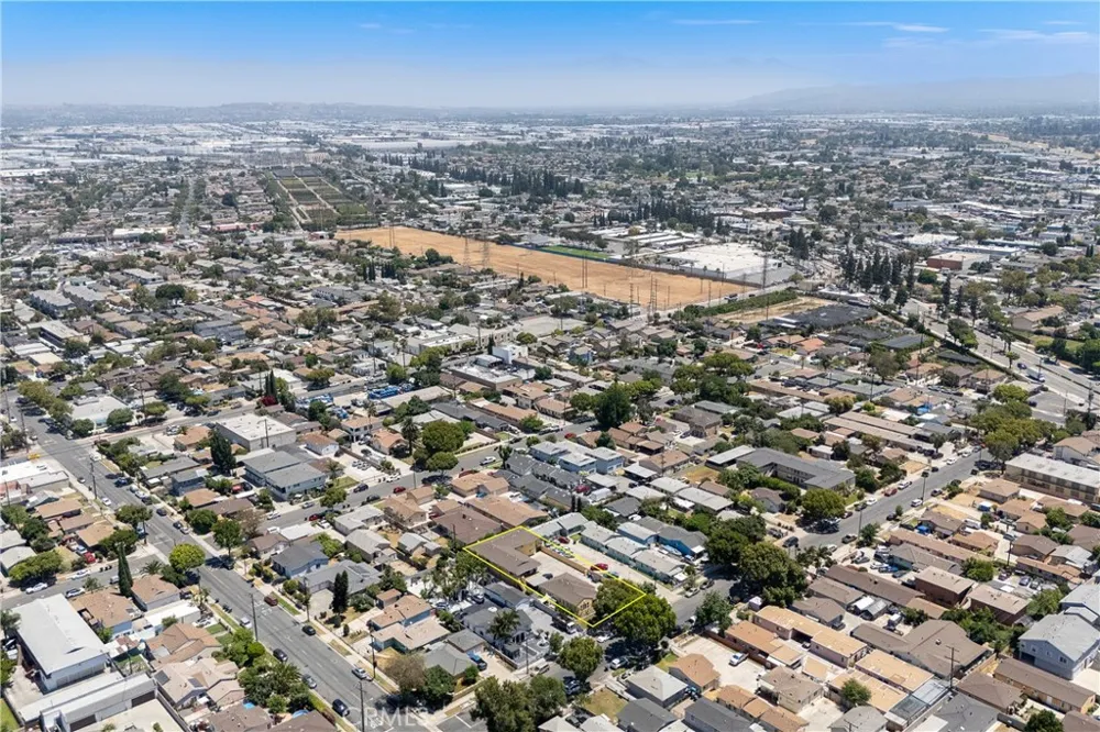 6019 Gotham Street Bell Gardens, CA 90201
