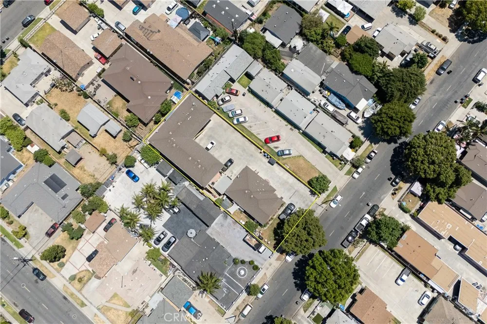 6019 Gotham Street Bell Gardens, CA 90201