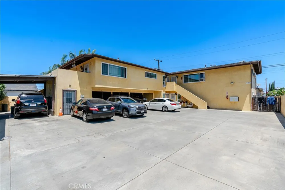 6019 Gotham Street Bell Gardens, CA 90201