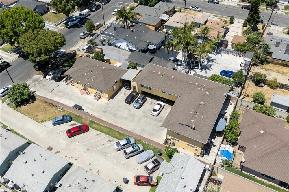 6019 Gotham Street Bell Gardens, CA 90201