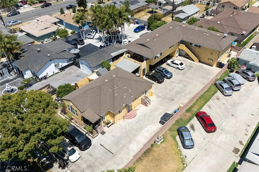 6019 Gotham Street Bell Gardens, CA 90201