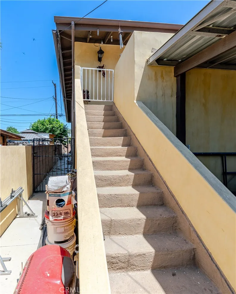 6019 Gotham Street Bell Gardens, CA 90201