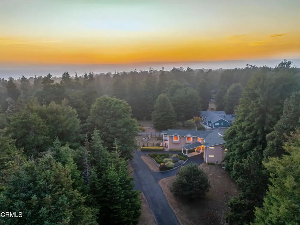 16611 Pearl Ranch Road Fort Bragg, CA 95437