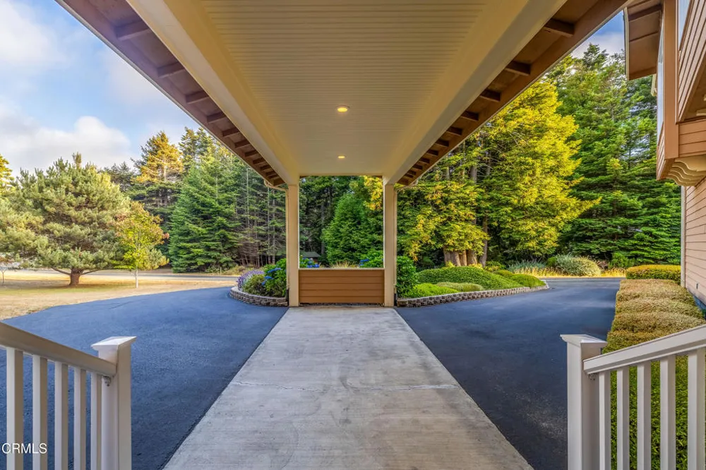 16611 Pearl Ranch Road Fort Bragg, CA 95437