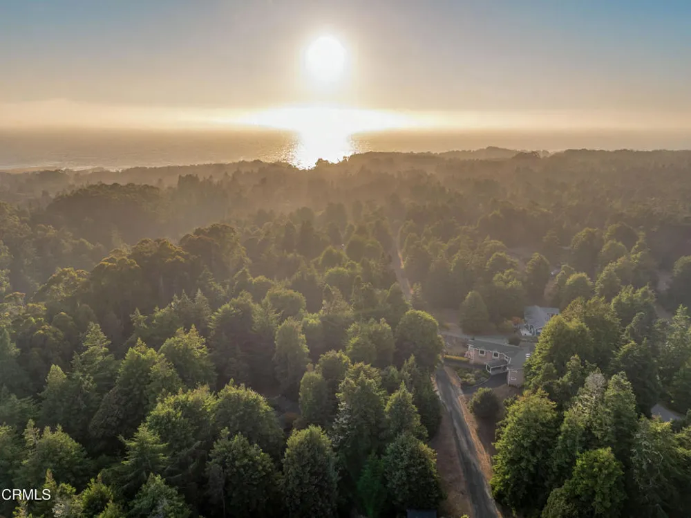 16611 Pearl Ranch Road Fort Bragg, CA 95437