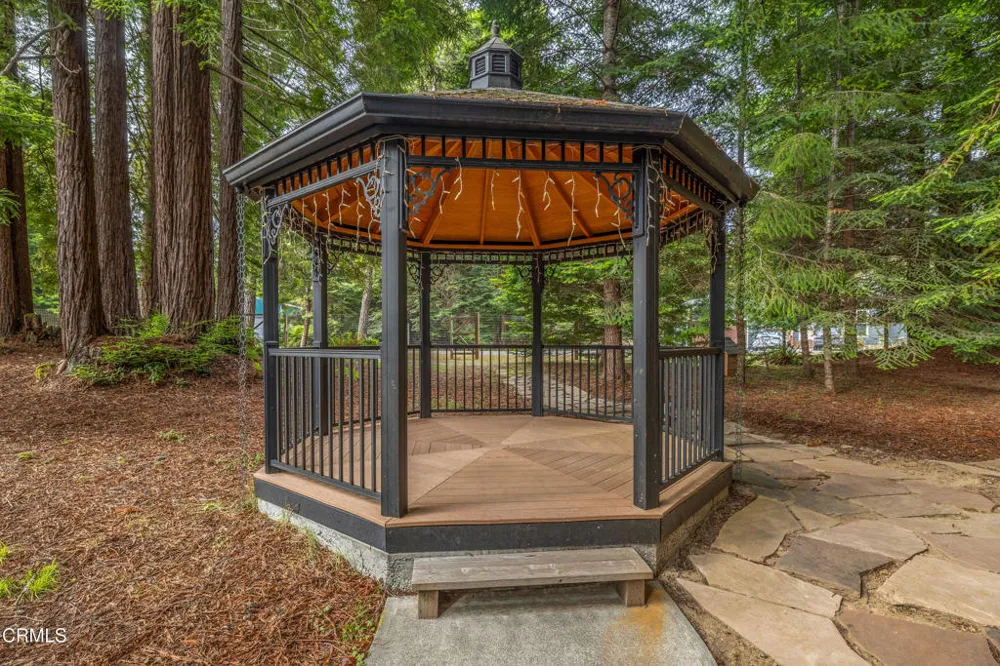 16611 Pearl Ranch Road Fort Bragg, CA 95437