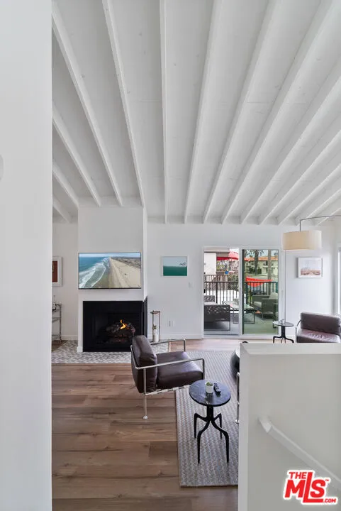 213 17th Street #A Huntington Beach, CA 92648