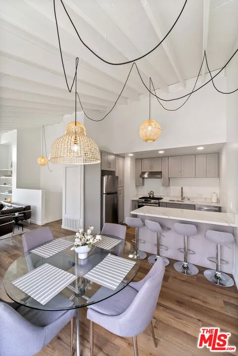 213 17th Street #A Huntington Beach, CA 92648
