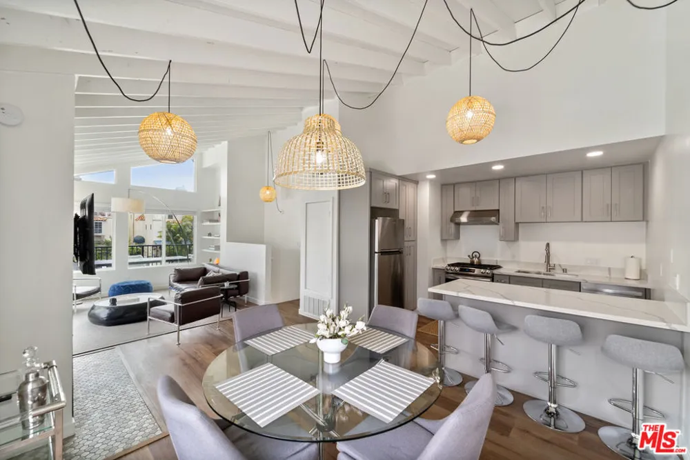 213 17th Street #A Huntington Beach, CA 92648