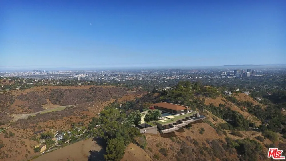 1785 Summitridge Drive Beverly Hills, CA 90210