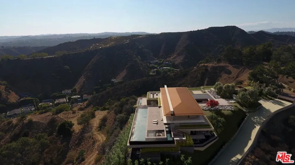 1785 Summitridge Drive Beverly Hills, CA 90210
