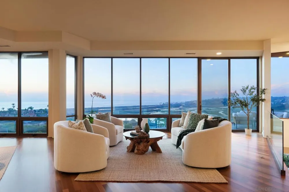 779 Barbara Ave Solana Beach, CA 92075