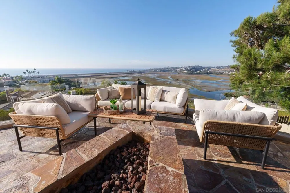 779 Barbara Ave Solana Beach, CA 92075