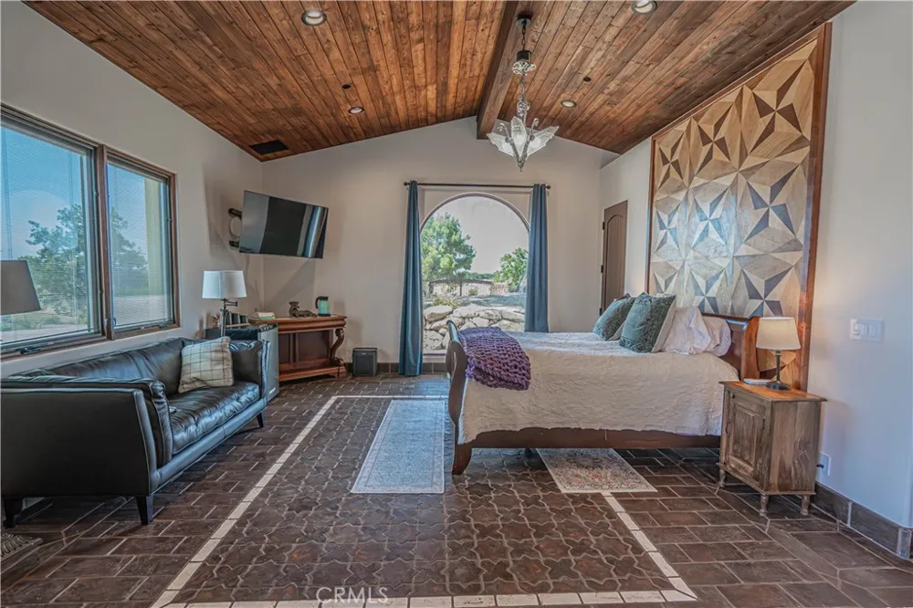 3030 Templeton Templeton, CA 93465