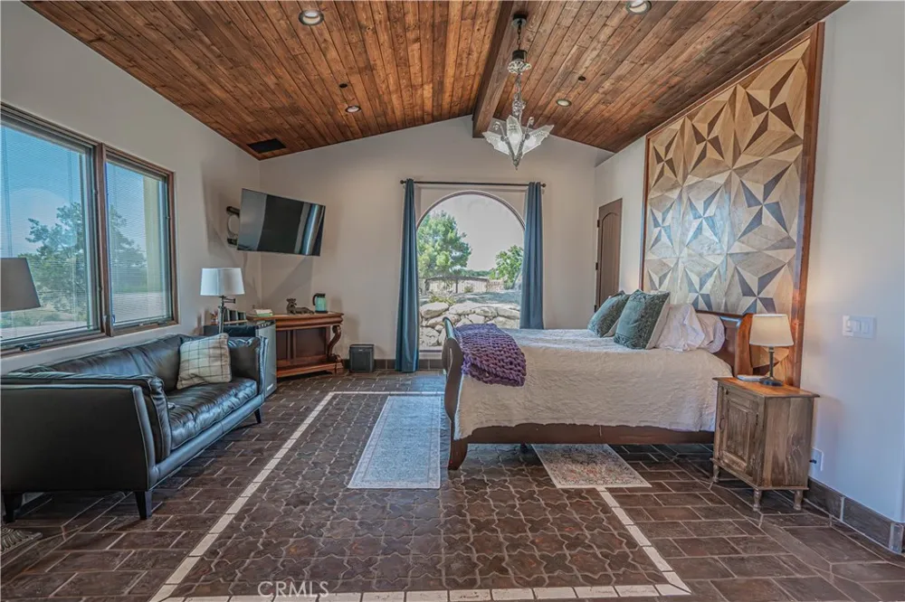 3030 Templeton Templeton, CA 93465