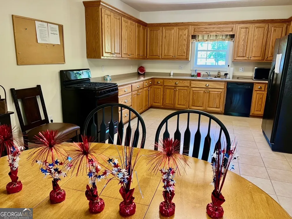64 Meadow Brooke DR Young Harris, GA 30582