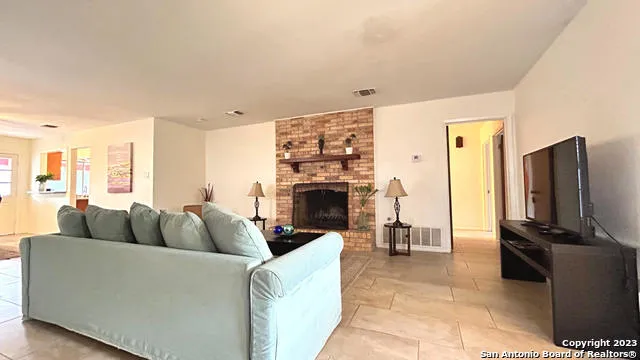 6216 RUE MARIELYNE ST Leon Valley, TX 78238