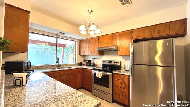 6216 RUE MARIELYNE ST Leon Valley, TX 78238