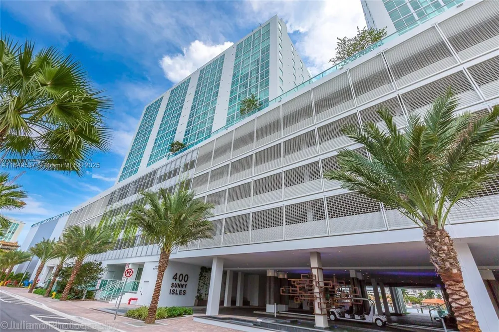400 Sunny Isles Blvd #1819 ONE LEVEL Sunny Isles Beach, FL 33160