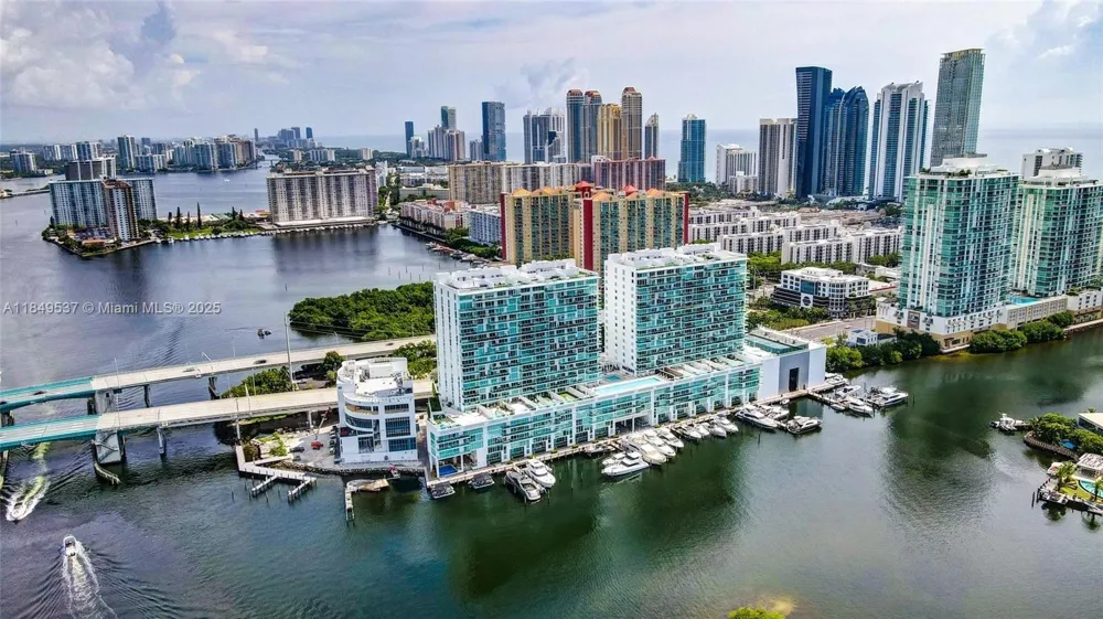 400 Sunny Isles Blvd #1819 ONE LEVEL Sunny Isles Beach, FL 33160