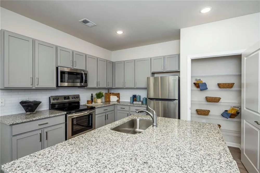 100 Cottage Way #Caraway Hampton, GA 30228