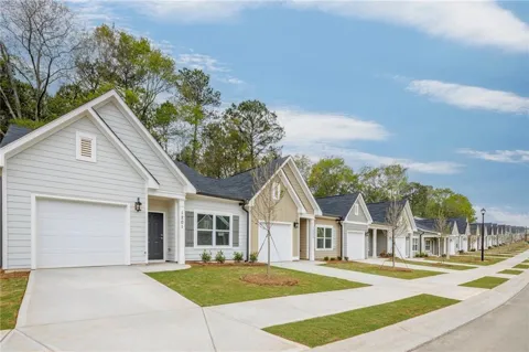 100 Cottage Way #Ginger
