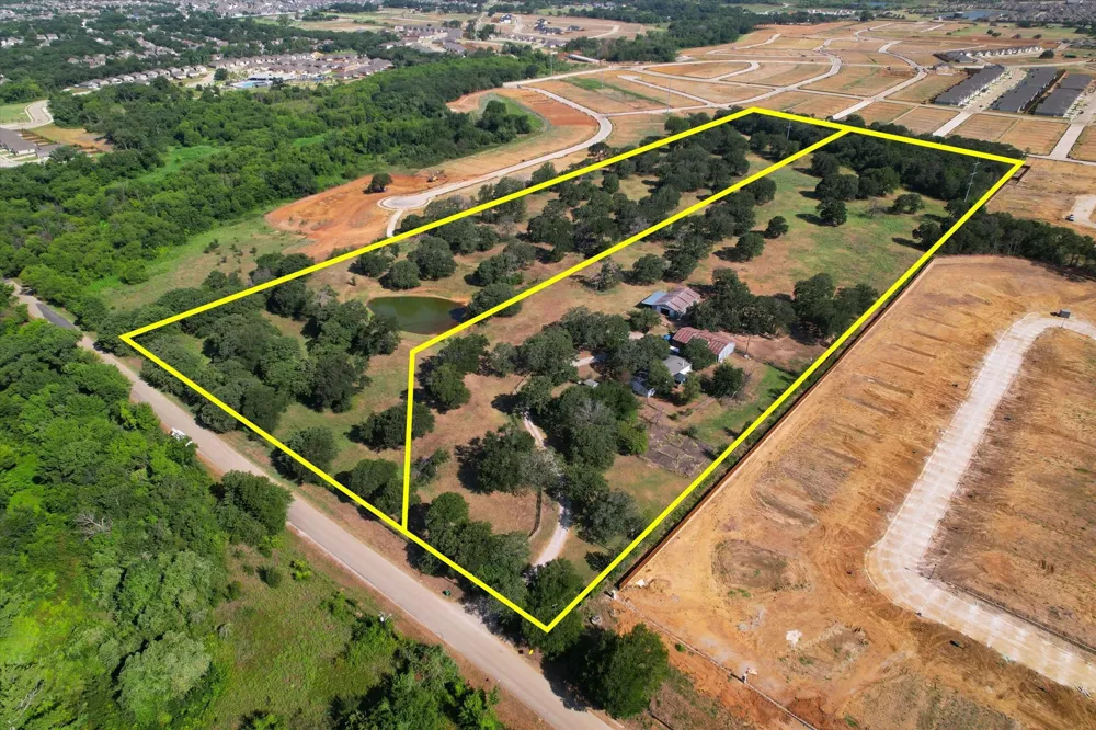 12029 Fishtrap Road Aubrey, TX 76227