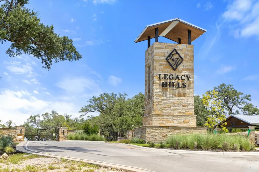162 Legacy Hills Johnson City, TX 78636