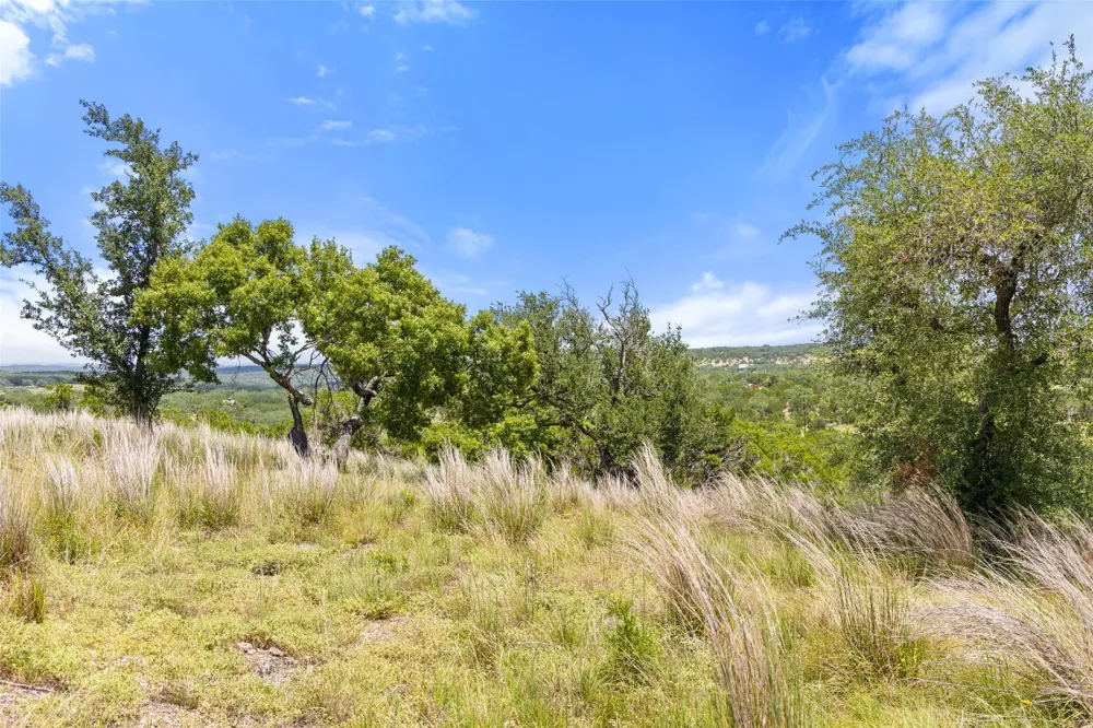 162 Legacy Hills Johnson City, TX 78636