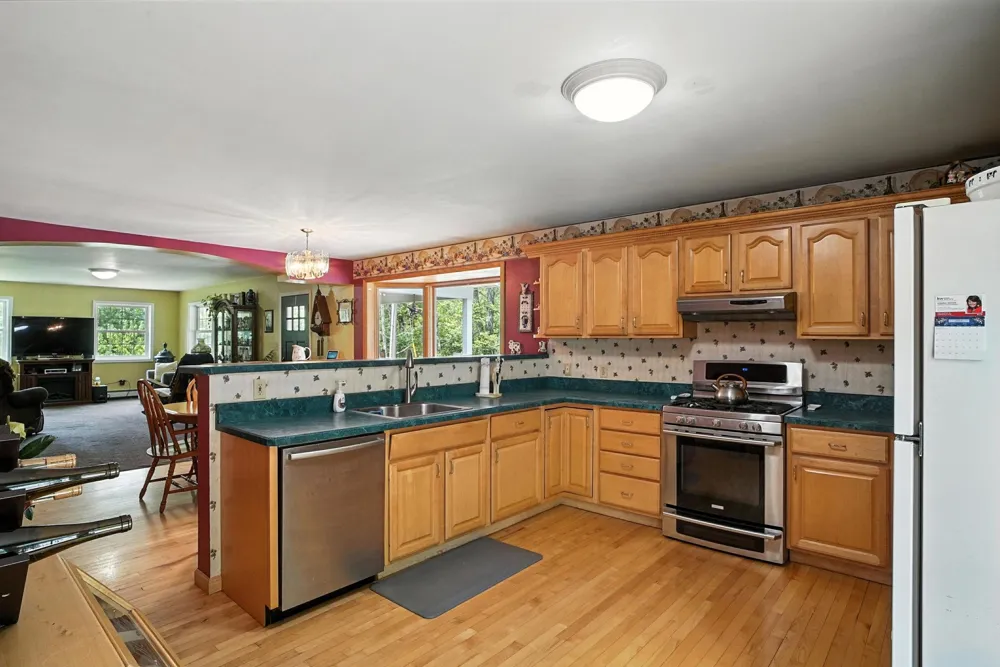 37 Sycamore Trail Wurtsboro, NY 12790