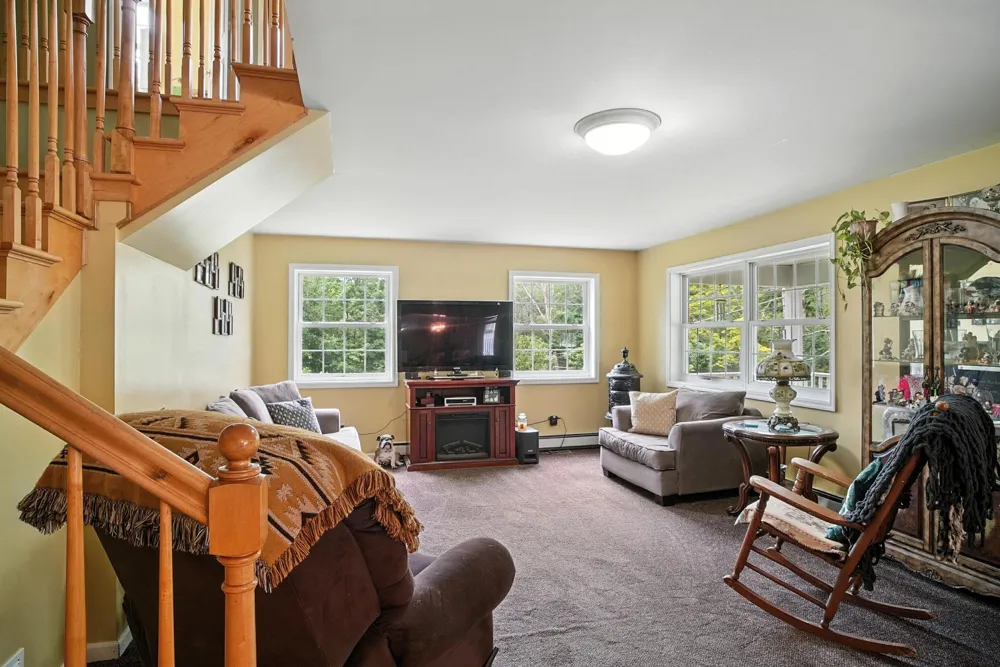 37 Sycamore Trail Wurtsboro, NY 12790