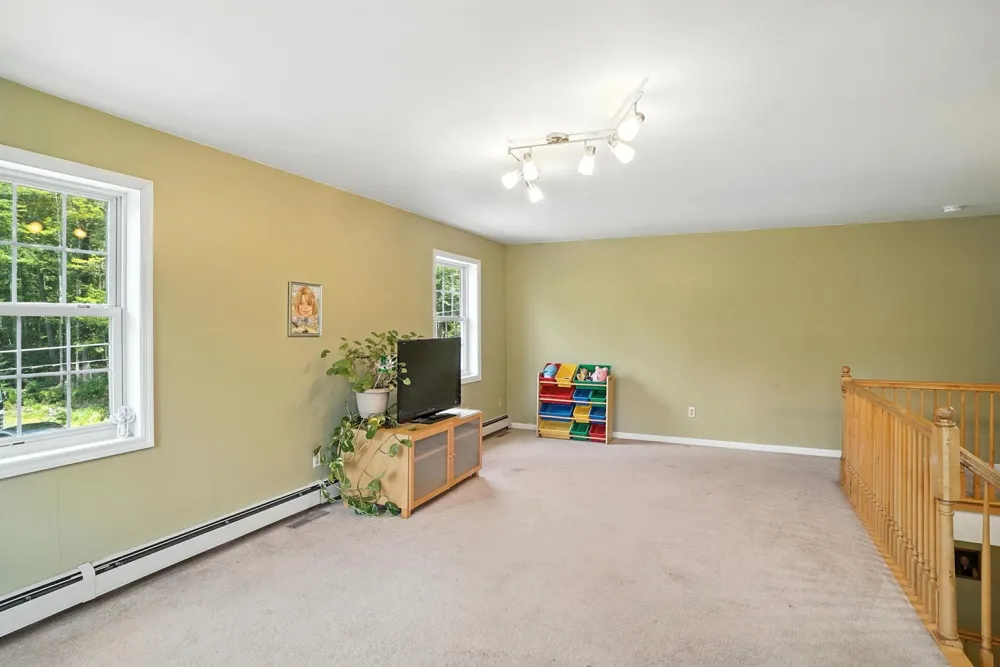 37 Sycamore Trail Wurtsboro, NY 12790