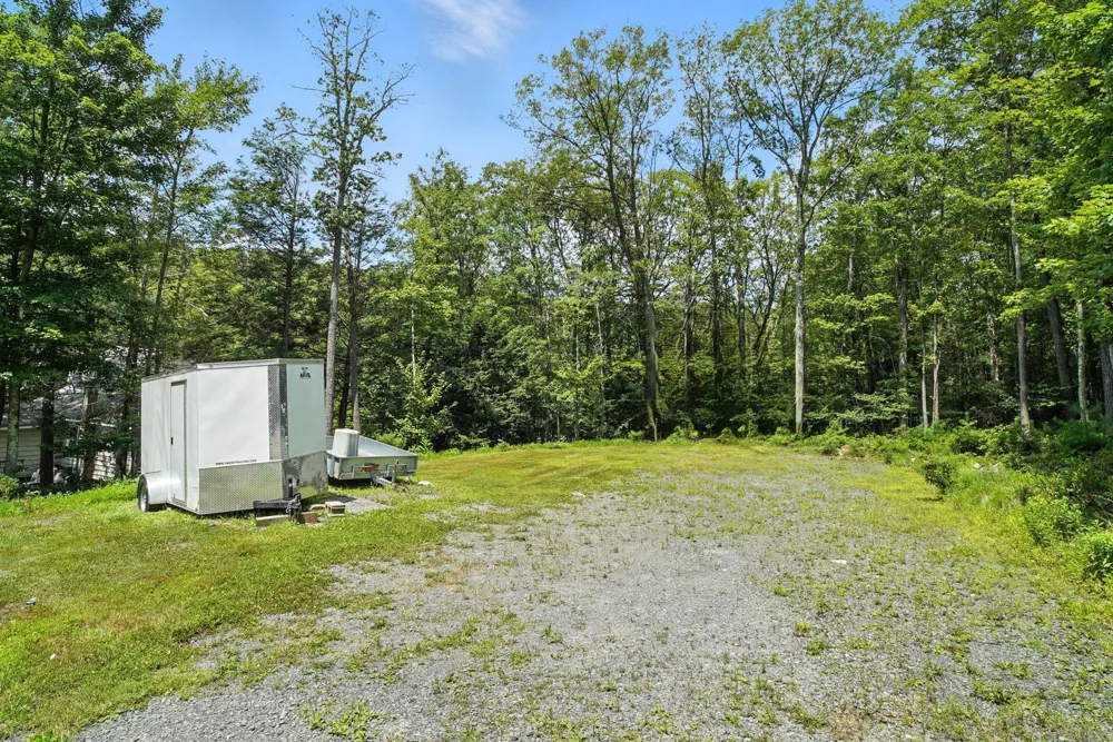 37 Sycamore Trail Wurtsboro, NY 12790