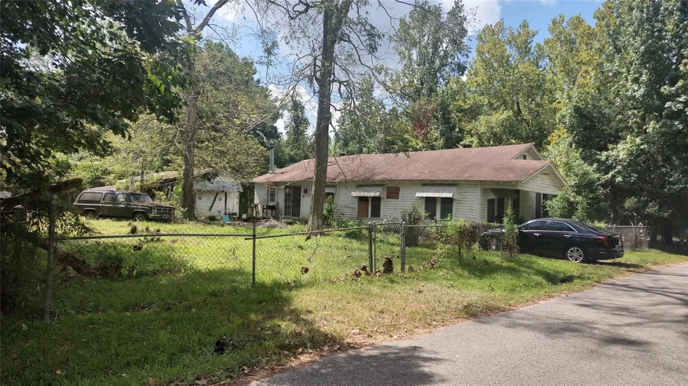 465 S 14th Street Silsbee, TX 77656