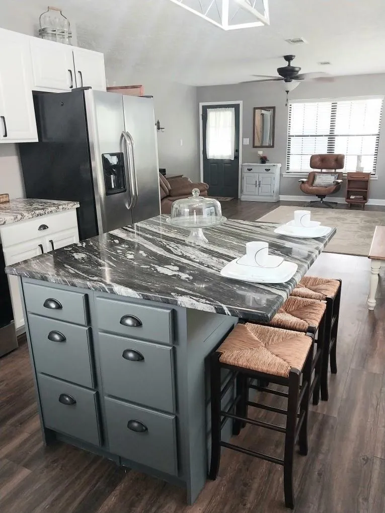 111 Southwood Shores Drive Coldspring, TX 77331