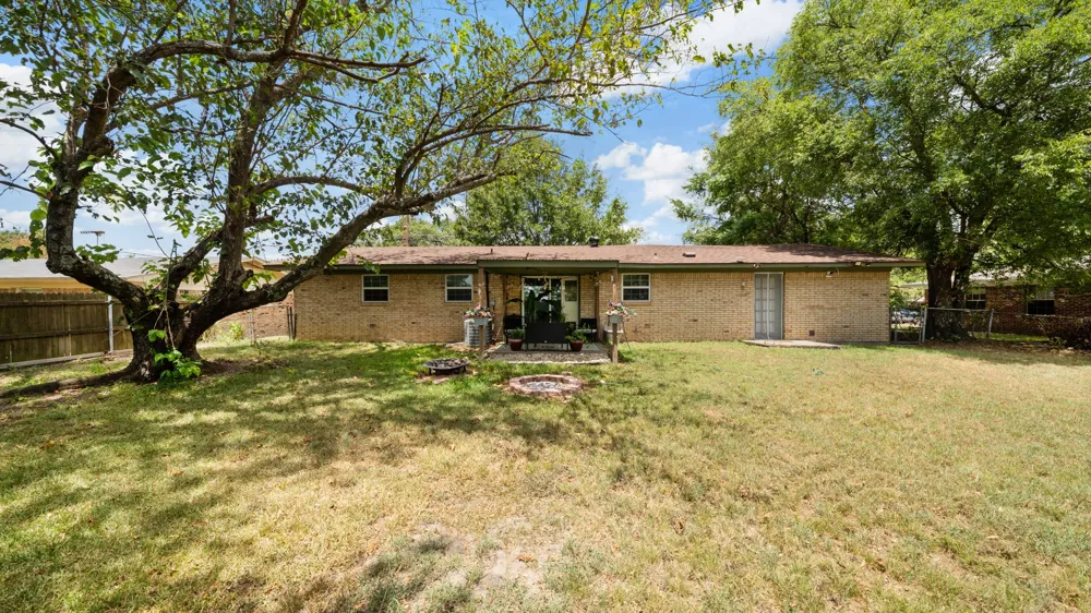 230 Dodson Street Canton, TX 75103