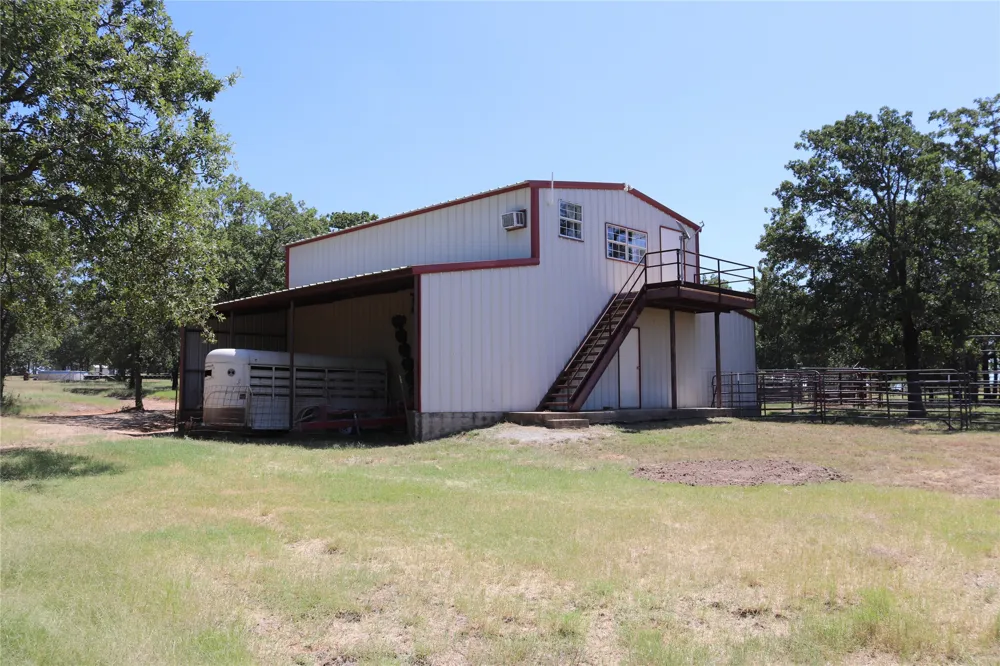 2642 Huddleston Sunset, TX 76270