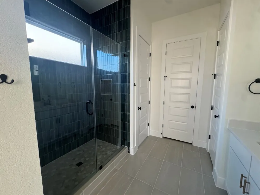 287 San Saba Drive Buda, TX 78610